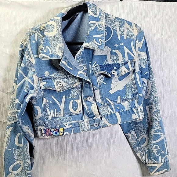 Custom Jeans Coat "Peace & Love" - Picture 2 of 5